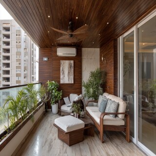 Modern Linear False Ceiling Design with PVC Wooden Panel